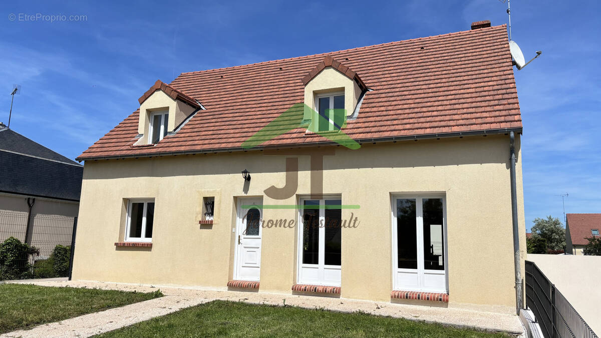 Maison à CHATEAUDUN
