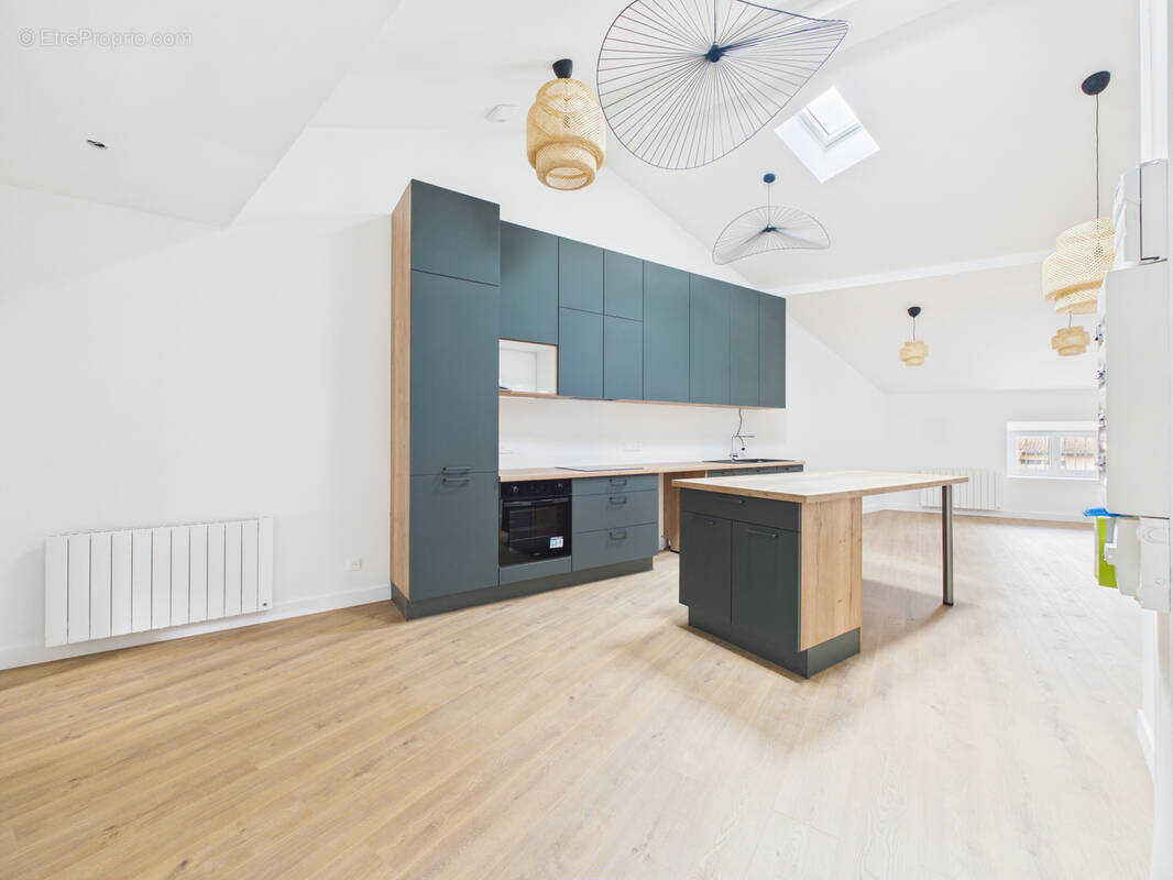 Appartement à BRIVES-CHARENSAC