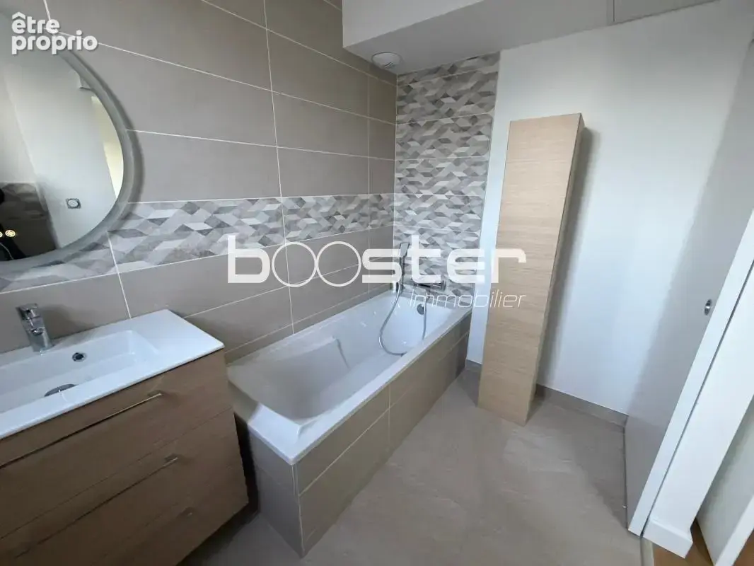 Toulouse 31200 – Appartement rénové de 107 m² avec jardin privatif de 140 m², parking et cave - photo 6