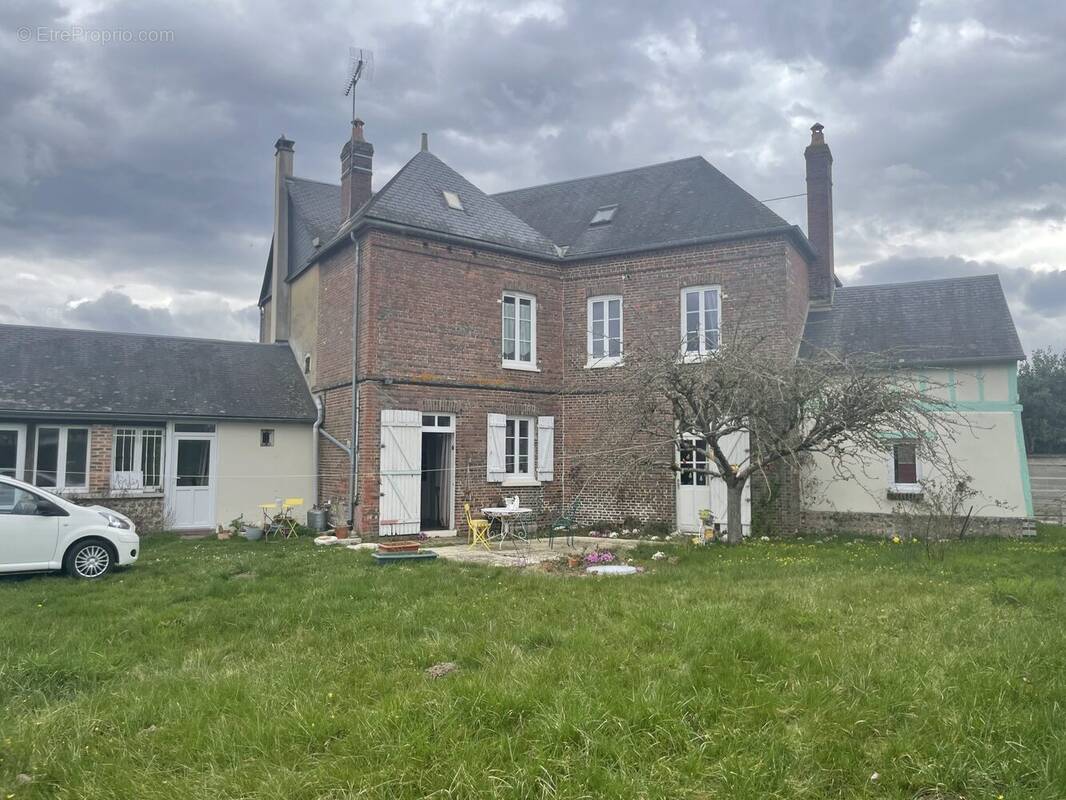 Maison à LE NOYER-EN-OUCHE