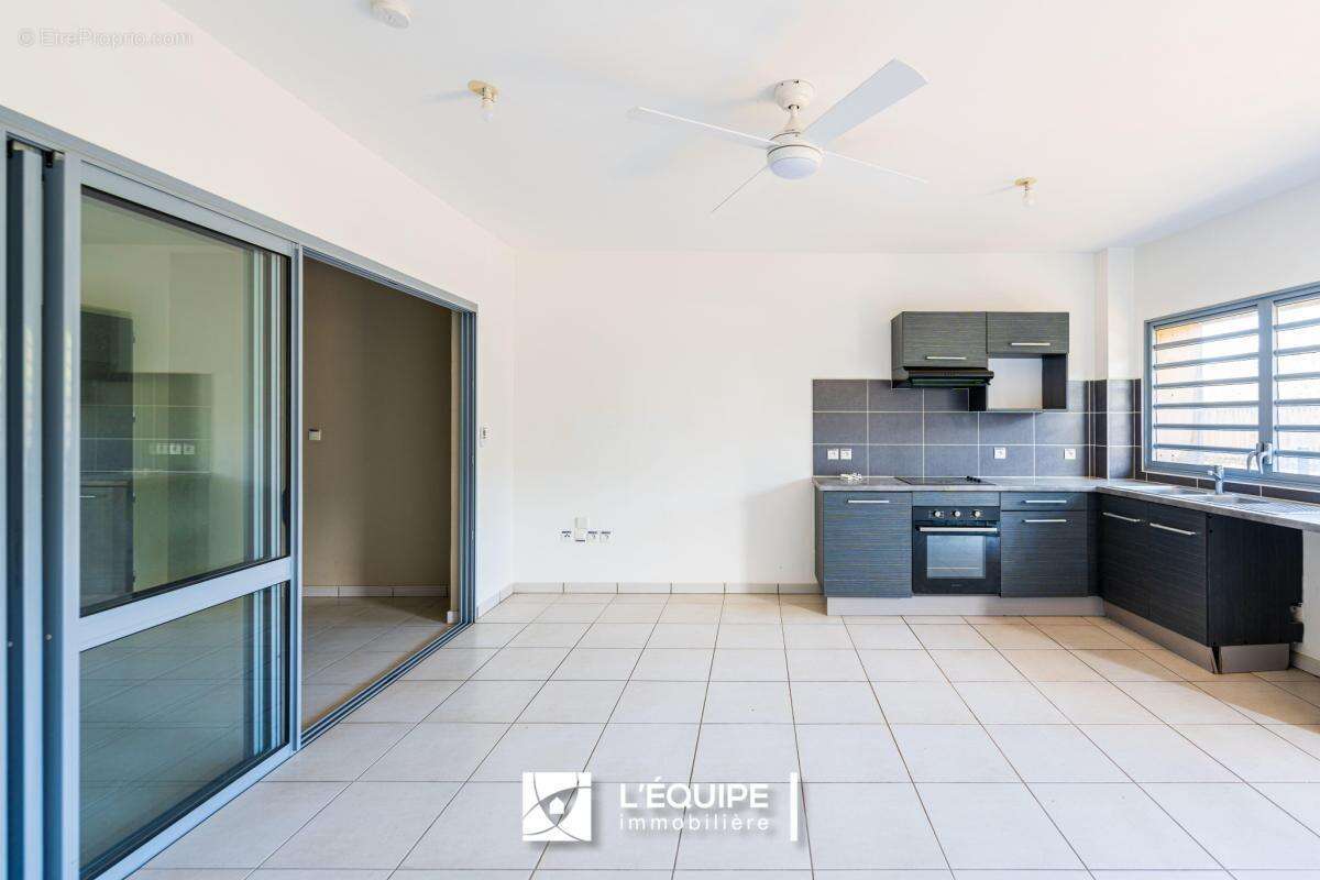 Appartement à SAINTE-MARIE