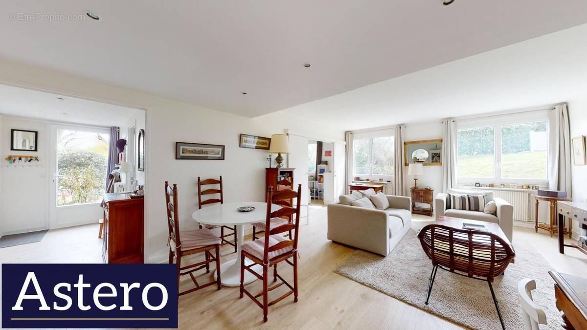 Appartement à GARCHES