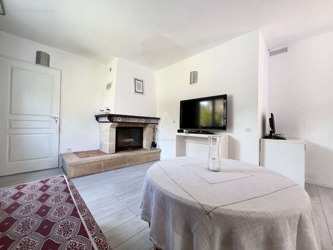 Maison à SAINT-ANDRE-DE-CUBZAC