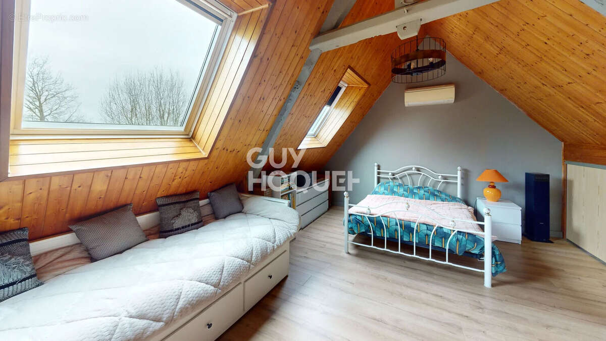 Maison à MARCEY-LES-GREVES