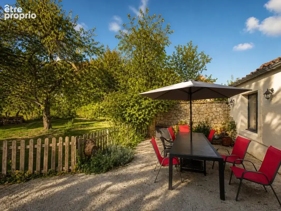 Maison de 7 pièces de 165 m² à Nérondes - photo 18