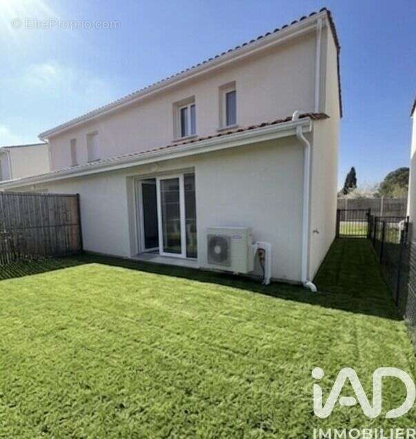 Maison 67 m² à Bassens  - photo 2