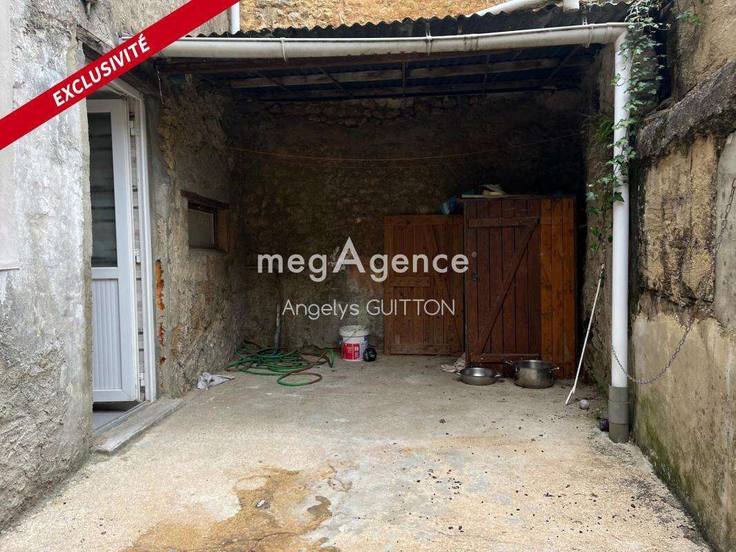 Maison à BEAUMONT-SUR-SARTHE