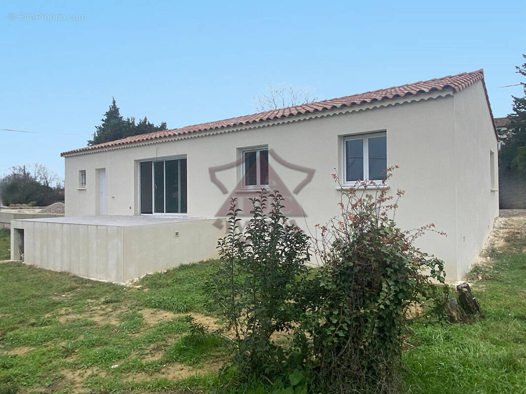 Maison à LES MAGES