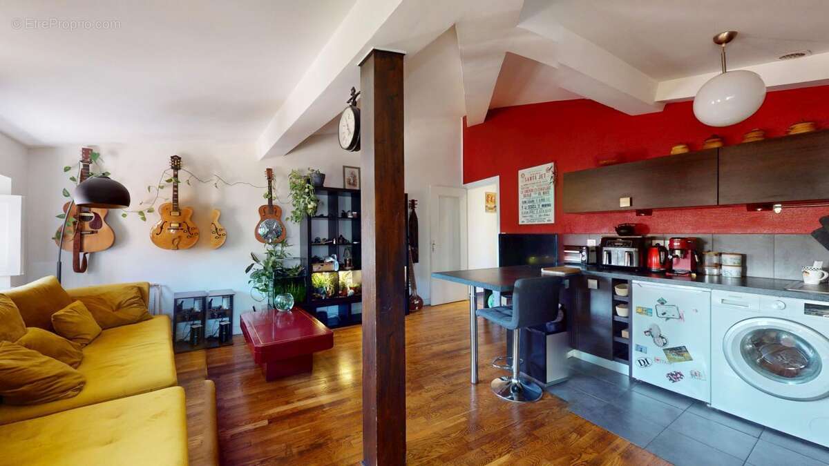 Appartement à LYON-5E