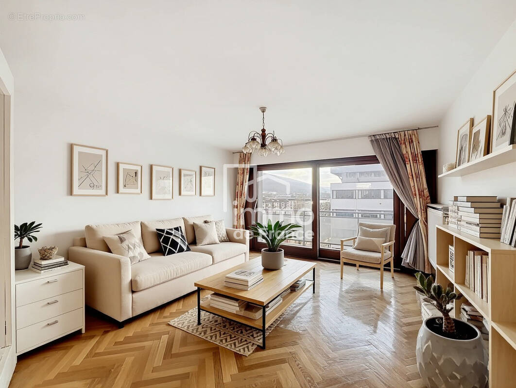 Appartement à OYONNAX