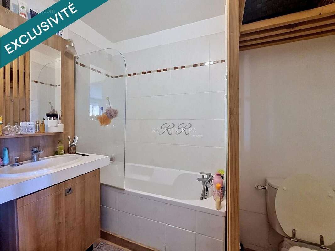Photo 6 - Appartement à ROQUEBRUNE-SUR-ARGENS