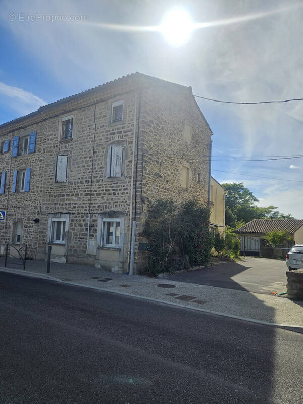 Maison à LAVAL-PRADEL