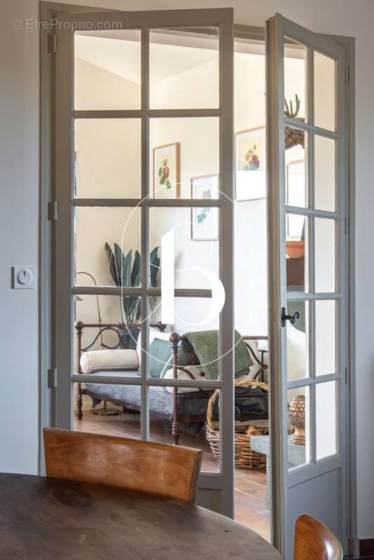 Maison à UZES
