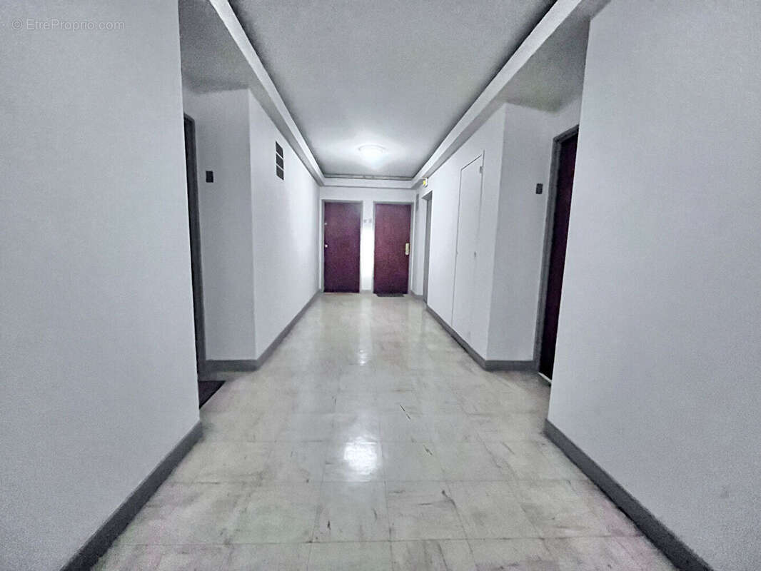 Appartement à PARIS-10E
