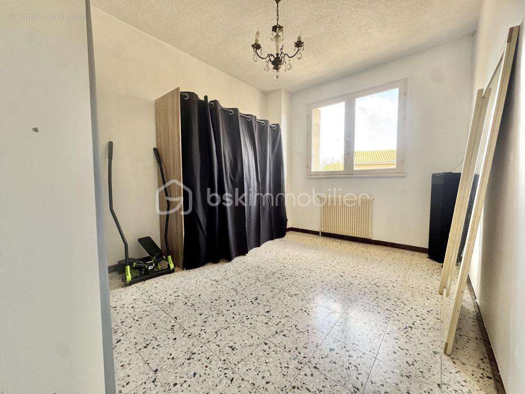 Maison familiale R+1 avec garage à Sérignan – 88 m² sur 194 m² de terrain - photo 8