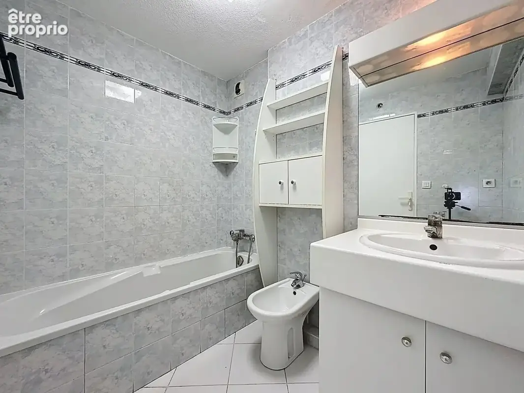 Grand appartement familial avec garage dans résidence avec piscine - photo 8
