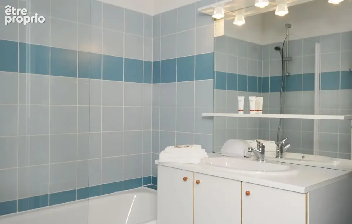 Appartement 33 m² à Rignac  - photo 5