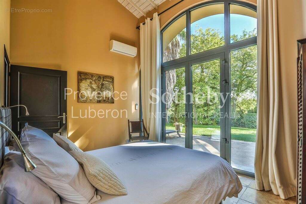 Un domaine en Provence - photo 14