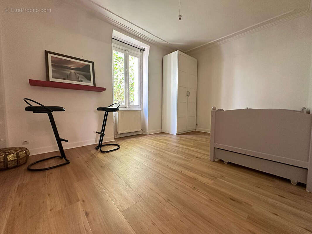 Appartement à MAISONS-LAFFITTE