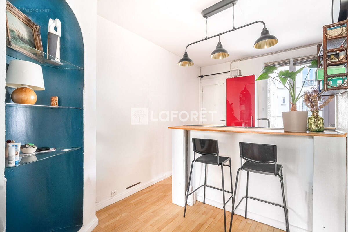 Appartement à PARIS-17E