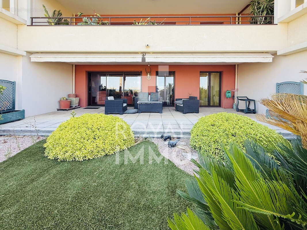 Appartement à MARSEILLE-8E