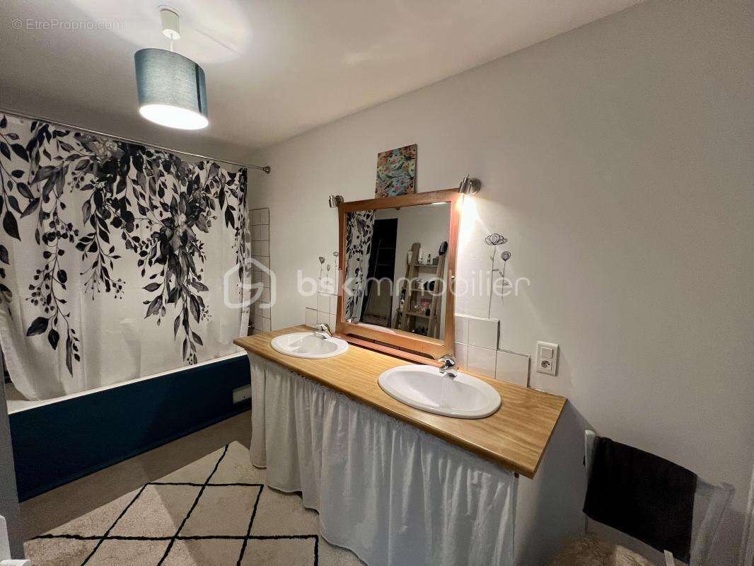 Maison à SAINT-PE-DE-BIGORRE