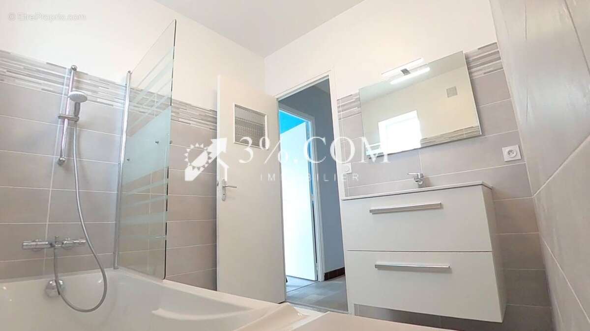 Appartement à PLOUHARNEL