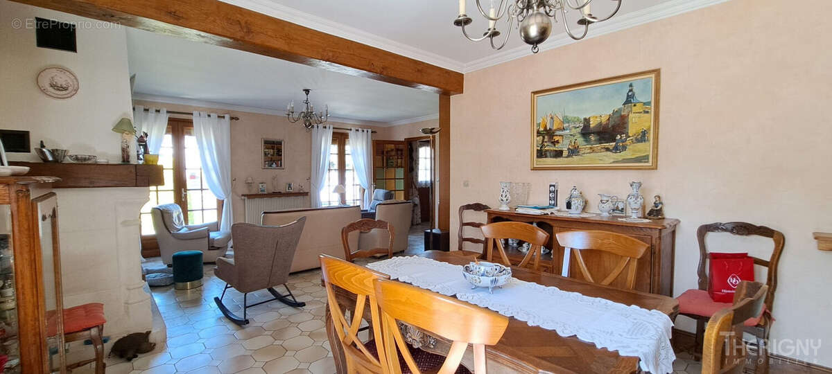 Maison à EU
