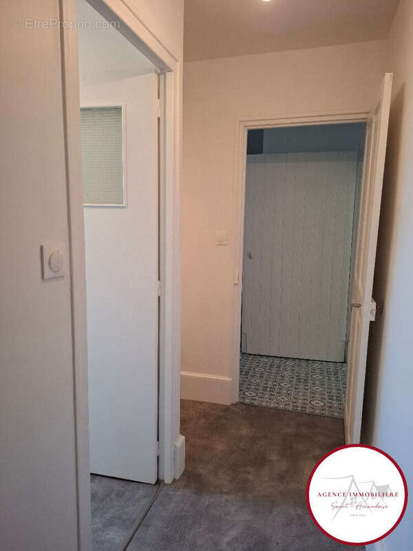 Maison à SAINT-AMAND-MONTROND