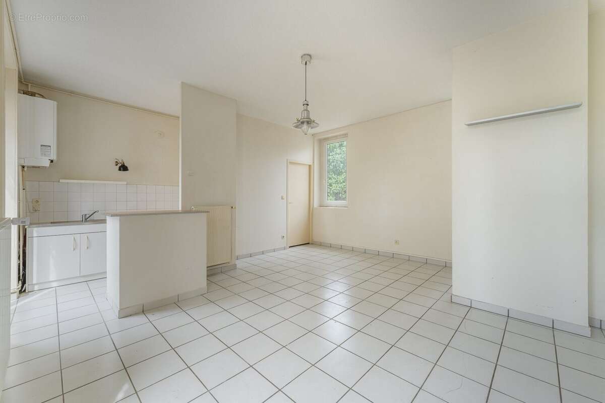 Appartement 61 m² à Oullins  - photo 8