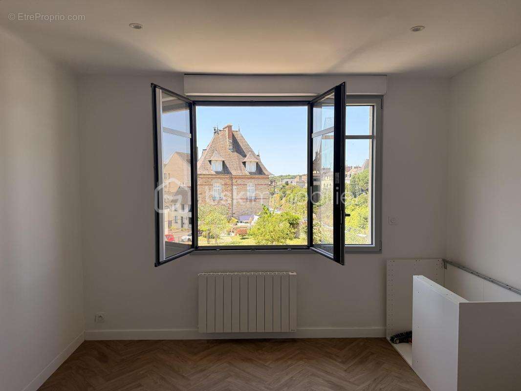 Appartement T2 entièrement rénové – À 8 minutes à pied du centre historique de Vitré - photo 9