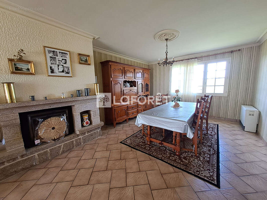 Maison Carentoir 150m² 5 chambres sous sol terrasse jardin clos - photo 5