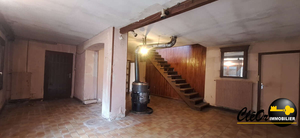 Maison 143 m² à Franxault  - photo 4