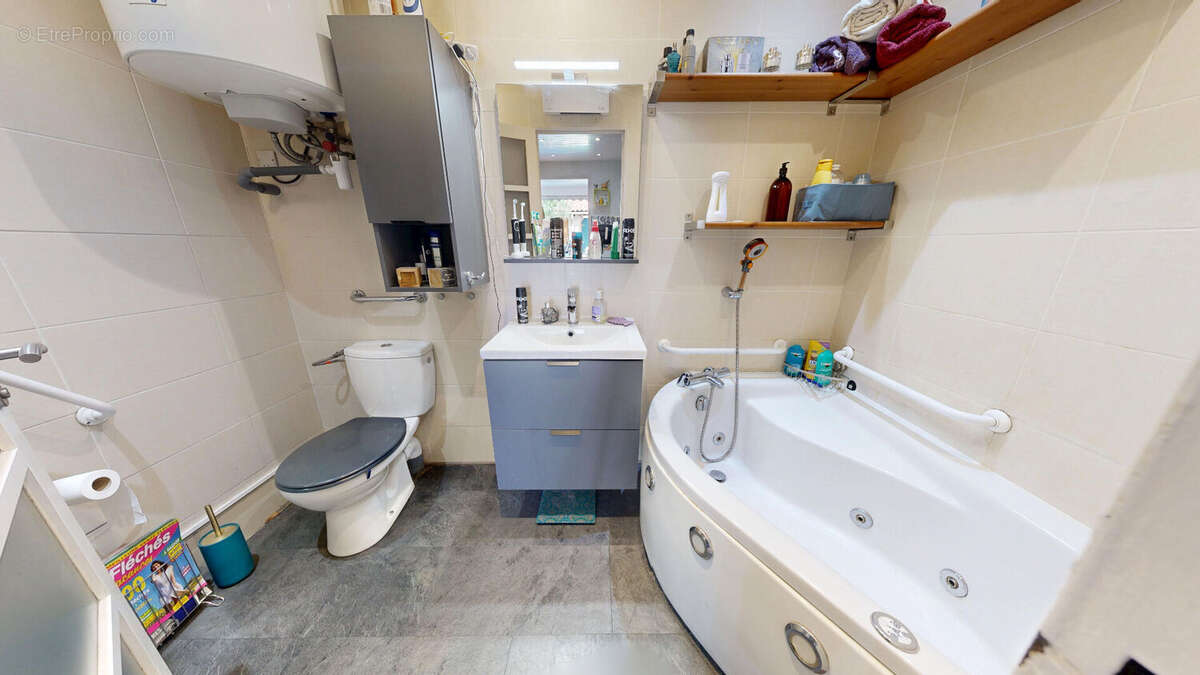 Appartement à MARSEILLE-10E