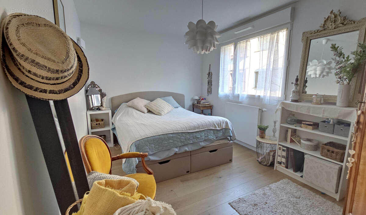 Appartement à TASSIN-LA-DEMI-LUNE