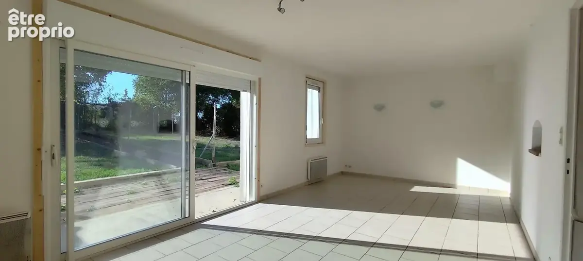 Photo 1 - Maison à SAINT-JEAN-D'ANGELY