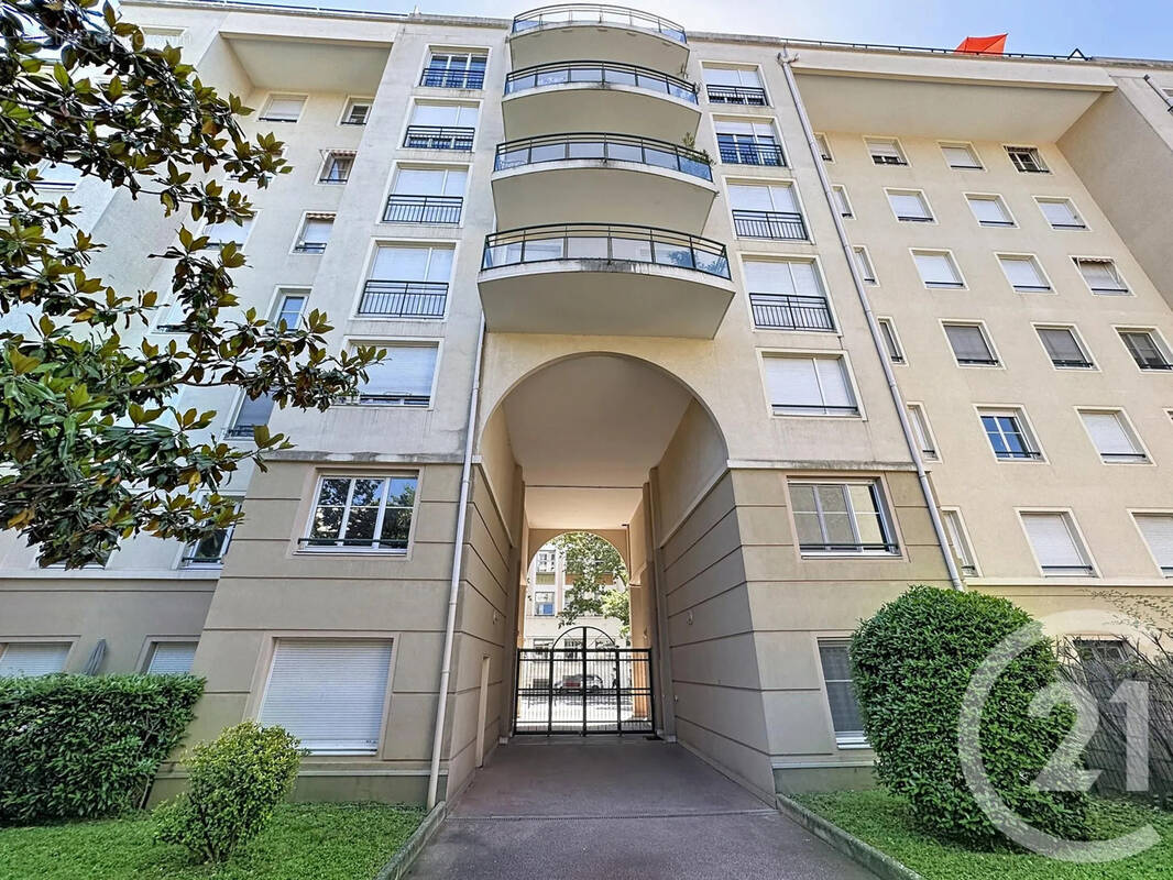 Appartement à LYON-8E