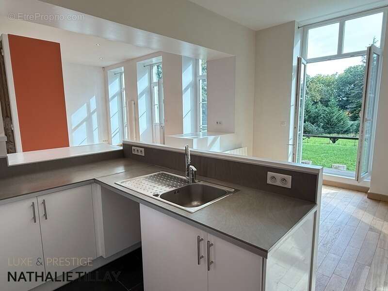 Appartement à SAINT-JEAN-DE-BRAYE