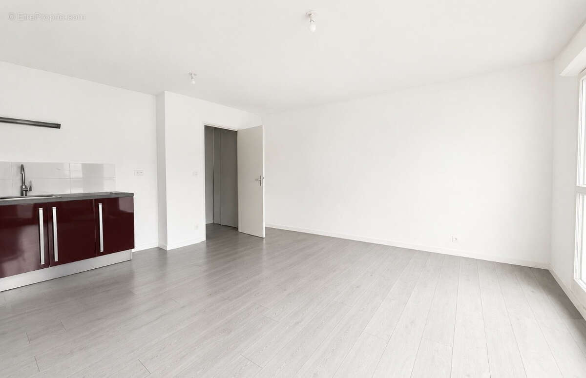 Amiens - quartier saint pierre - appartement t2 - place de parking - residence securisee - photo 4