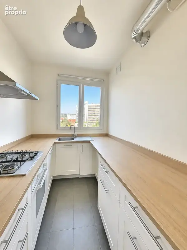 3 pièces avec balcon et box - photo 2