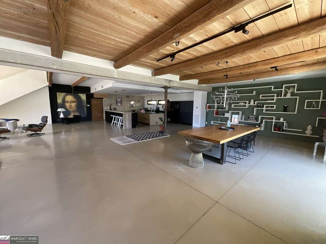 Maison à THEZAN-LES-BEZIERS