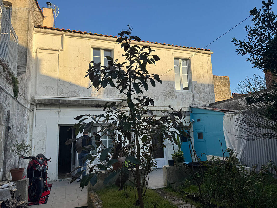 Maison à ROCHEFORT