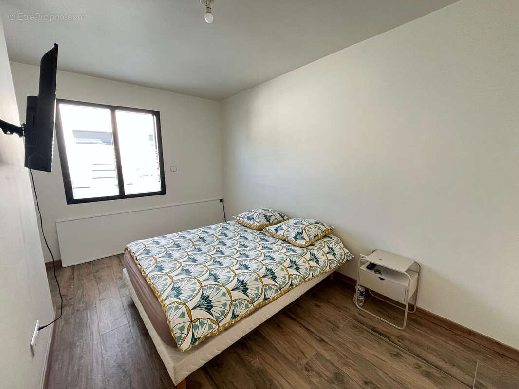 Maison à SAINT-LEGER-LES-VIGNES