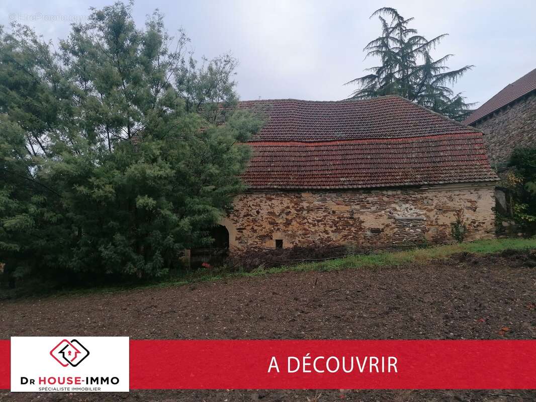 Maison à BIARS-SUR-CERE