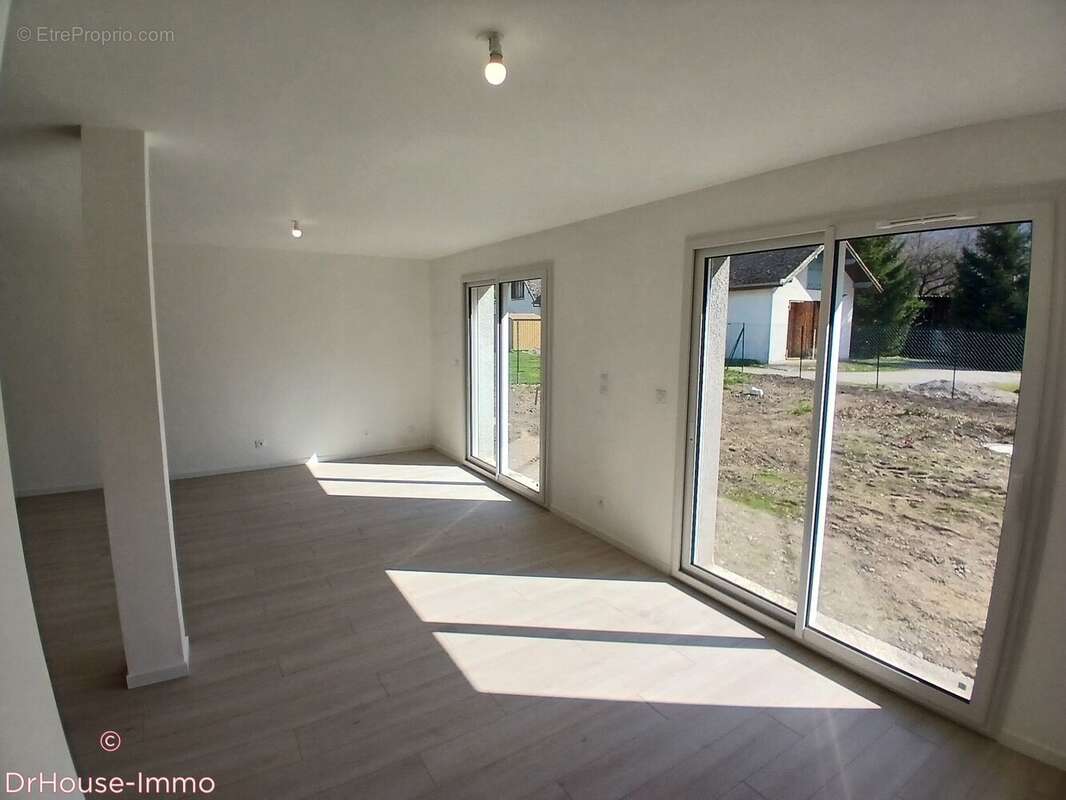 Maison 100 m² à Aiguebelle  - photo 2