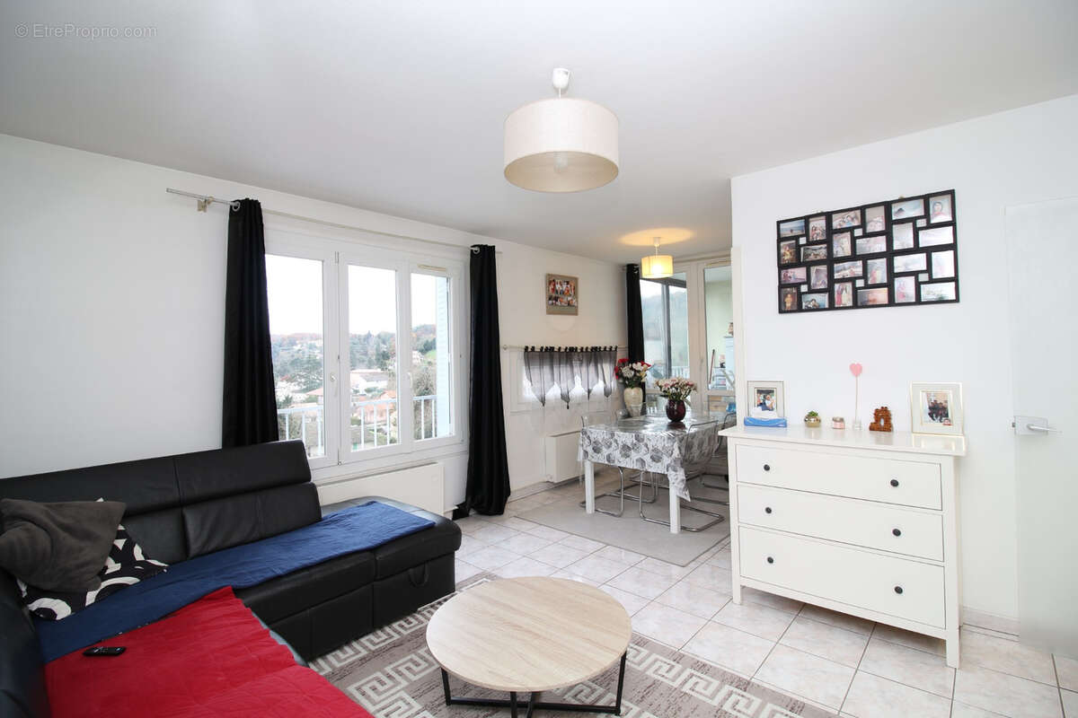 Appartement à BRIGNAIS