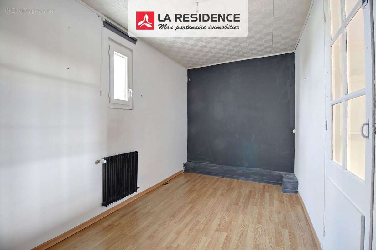 Maison à SAINT-ETIENNE-DU-ROUVRAY