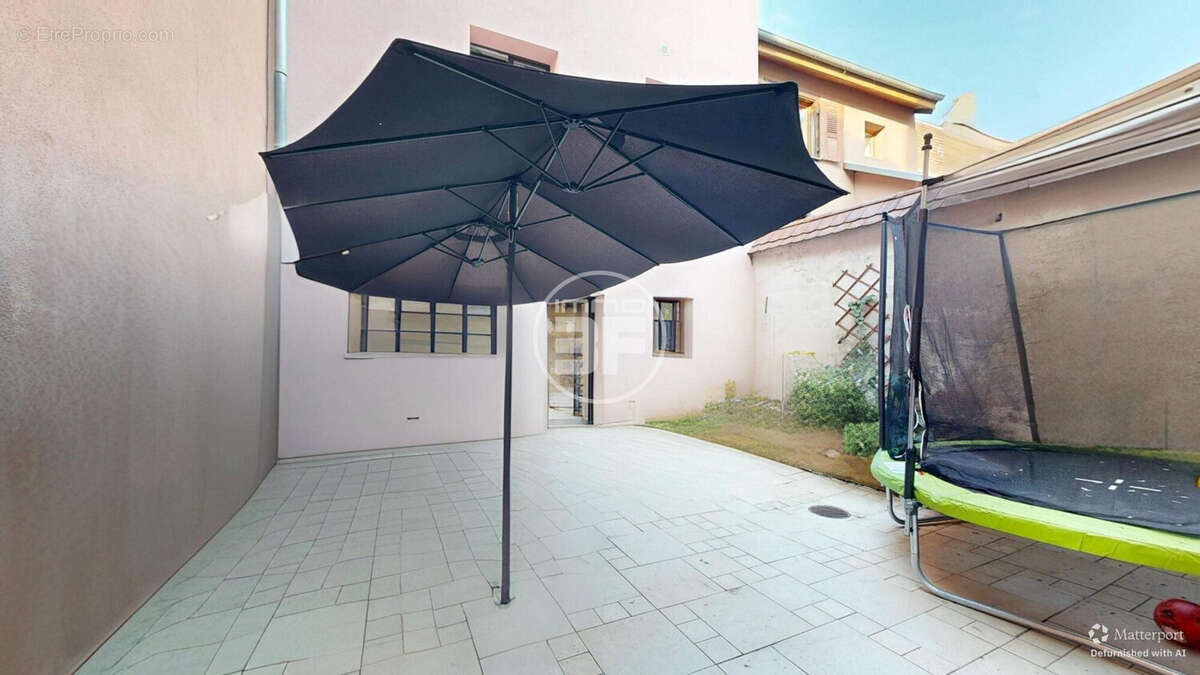 Appartement à HUNINGUE