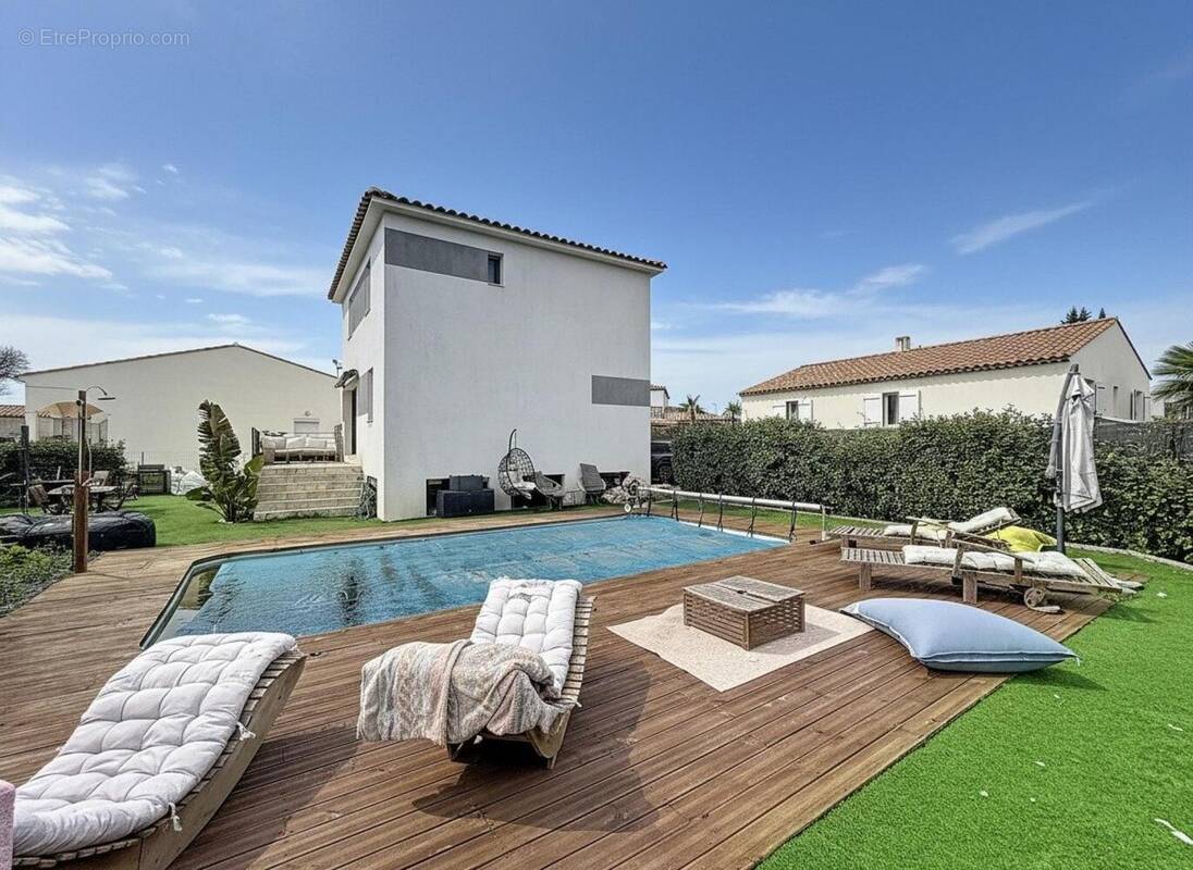 Photo 1 - Maison à PUGET-SUR-ARGENS