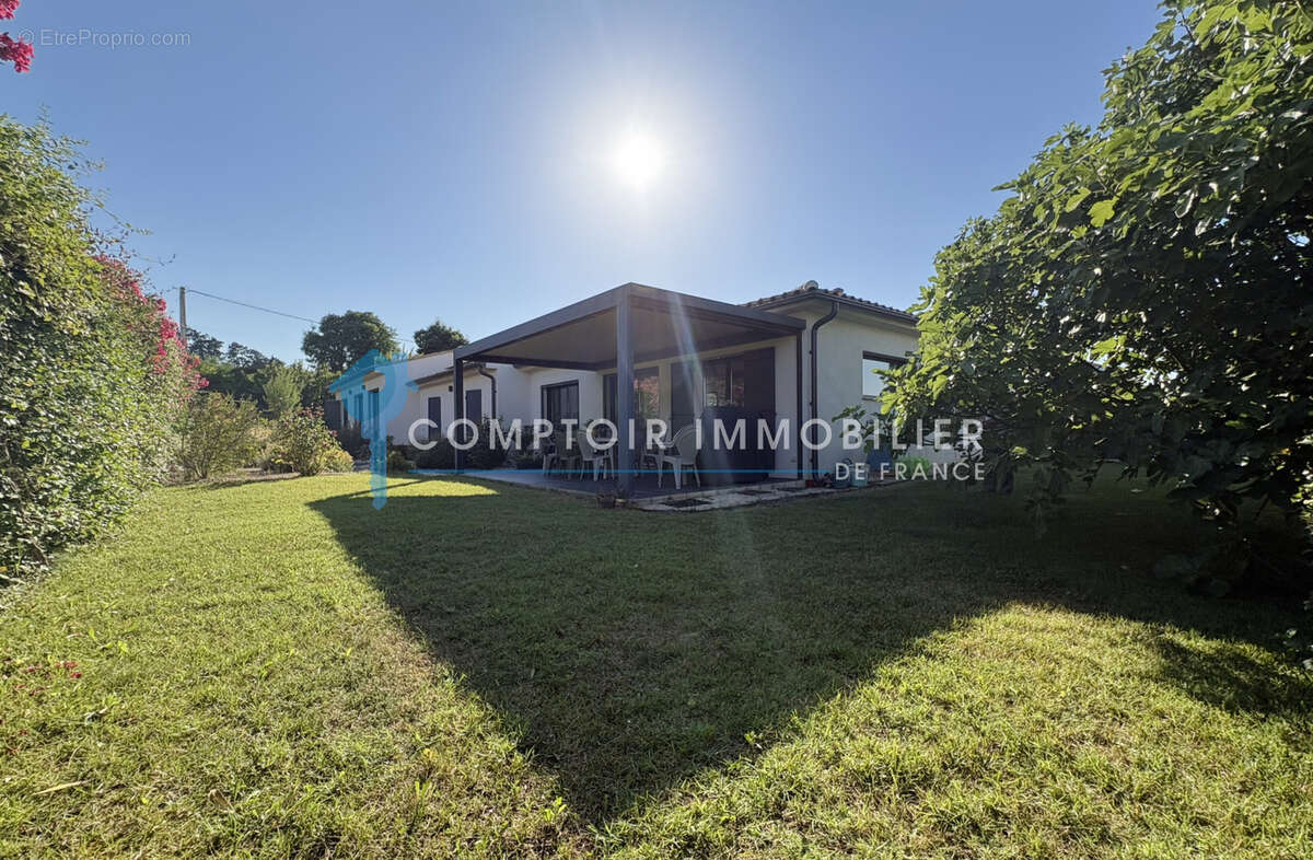 DEPT-30-A VENDRE-MEYNES Bel ensemble immobilier composé de deux villa de plain pied sur 1300m2 de terrain - photo 2